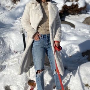 Teddy Bear coat. Bathrobe style. Buttons too!